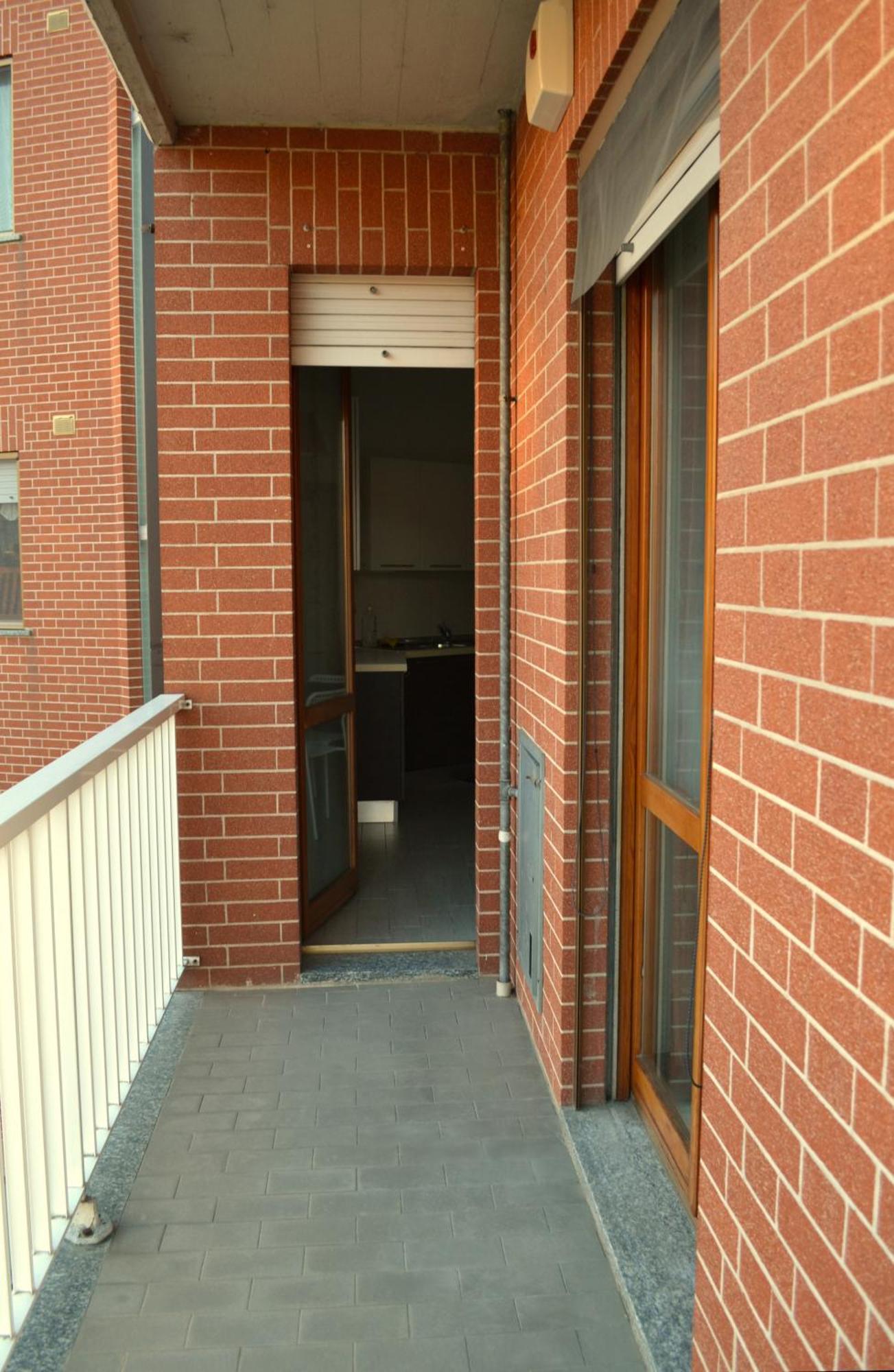 La Dolce Vita - Appartamento Con Parcheggio Privato Vicino Al Centro E All'Ospedale Asti Exterior foto